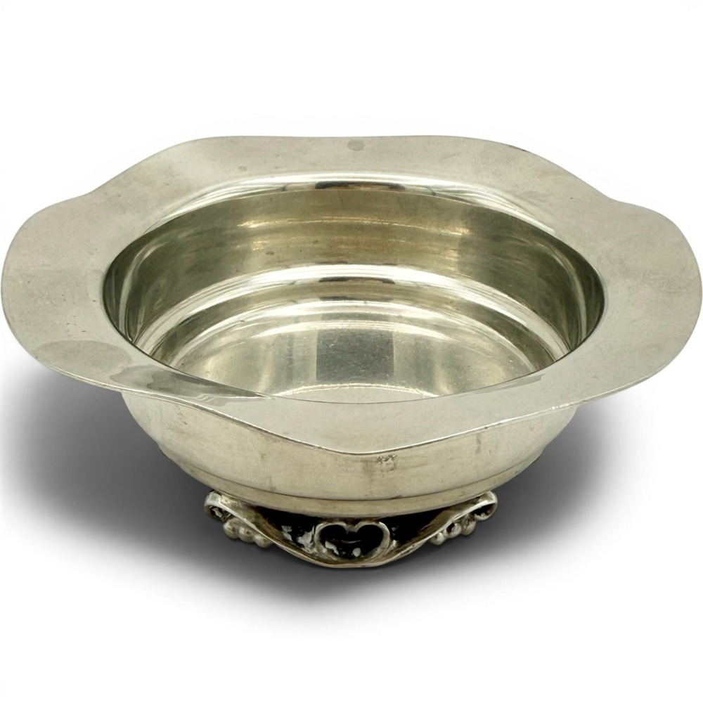 Vintage Handmade Pewter Shirley Williamsburg VA Footed Bowl Catchall